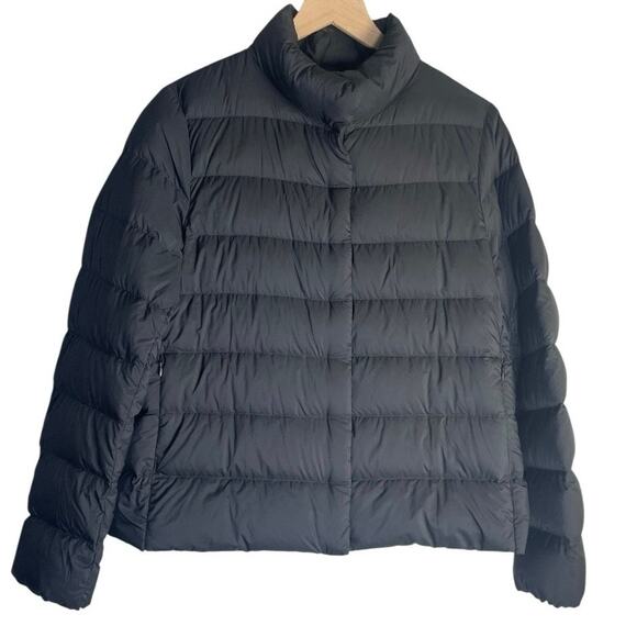 Uniqlo Women’s Black Ultra Light Down Packable Water Repellent Jacket Large - Picture 1 of 3